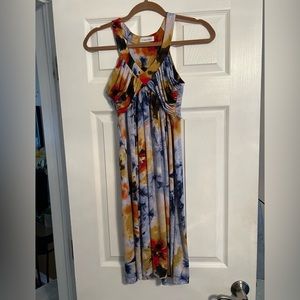 Comfortable summer dress for cruises